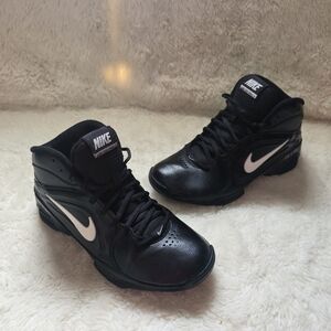 Nike Air Visi Pro 3 Basketball Shoes - Black/White - Size 8.5